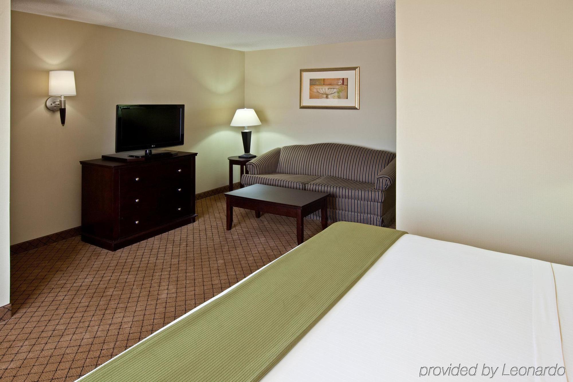 Holiday Inn Express & Suites Harrison By Ihg Oda fotoğraf