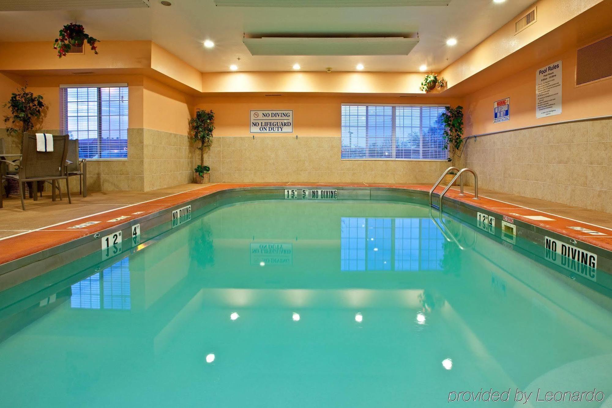 Holiday Inn Express & Suites Harrison By Ihg Konforlar fotoğraf